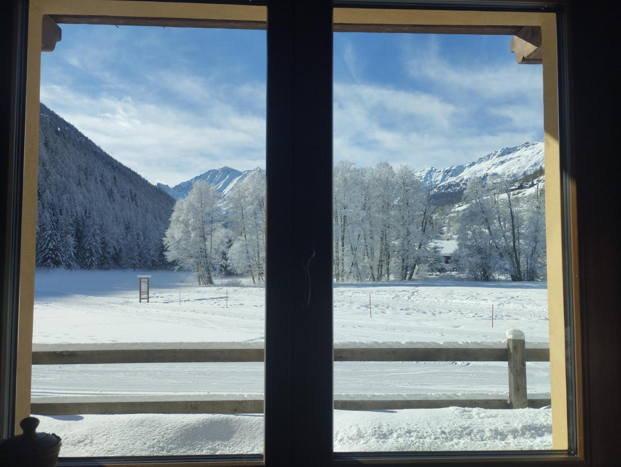 Villa Americana Chambres D'Hotes Champoluc Luaran gambar