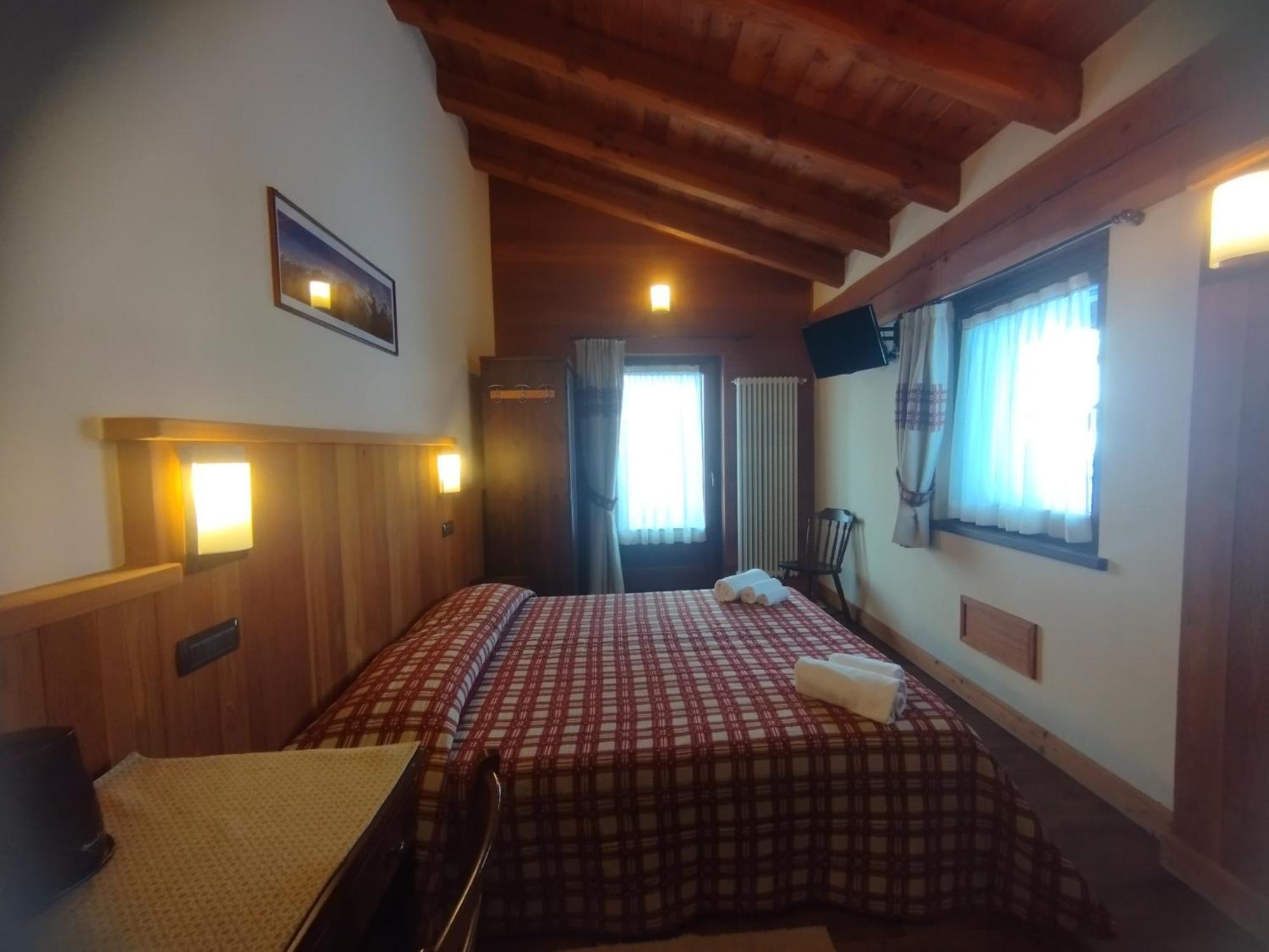 Villa Americana Chambres D'Hotes Champoluc Luaran gambar