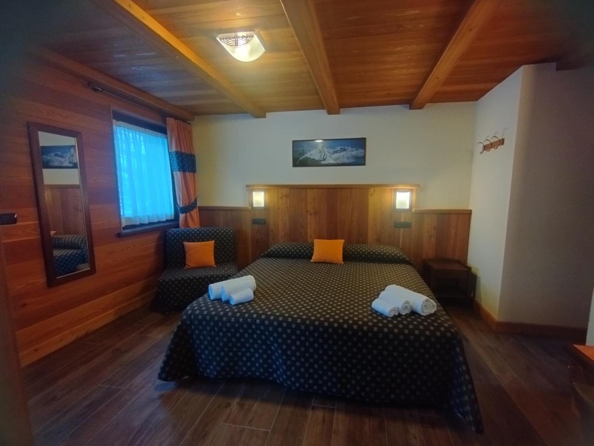 Villa Americana Chambres D'Hotes Champoluc Luaran gambar