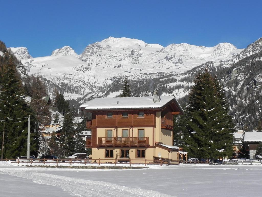 Villa Americana Chambres D'Hotes Champoluc Luaran gambar