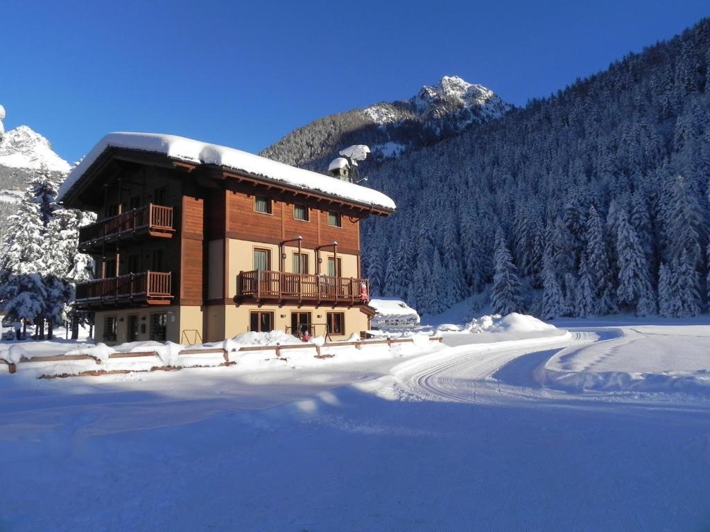 Villa Americana Chambres D'Hotes Champoluc Luaran gambar